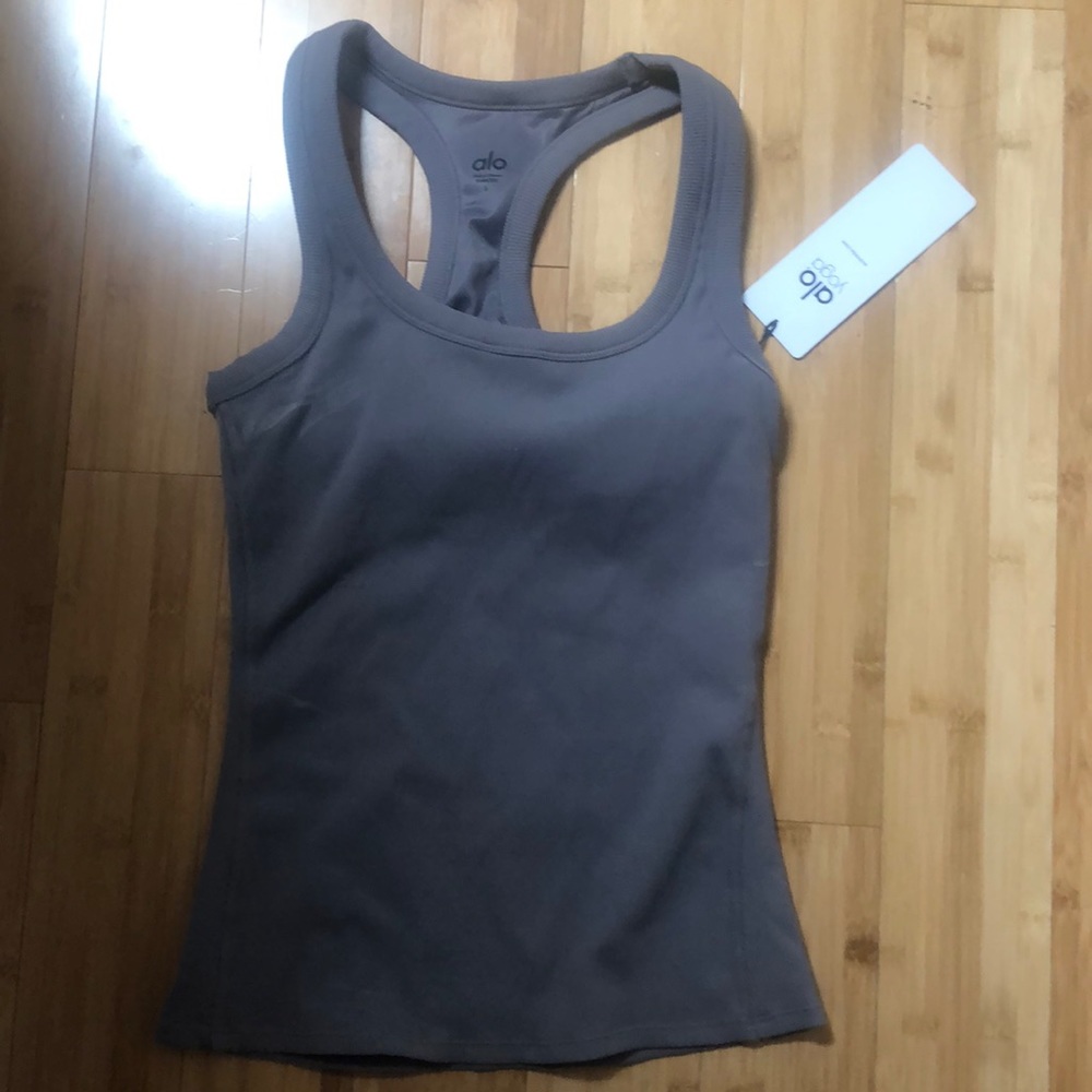 Brand New Alo Yoga tank